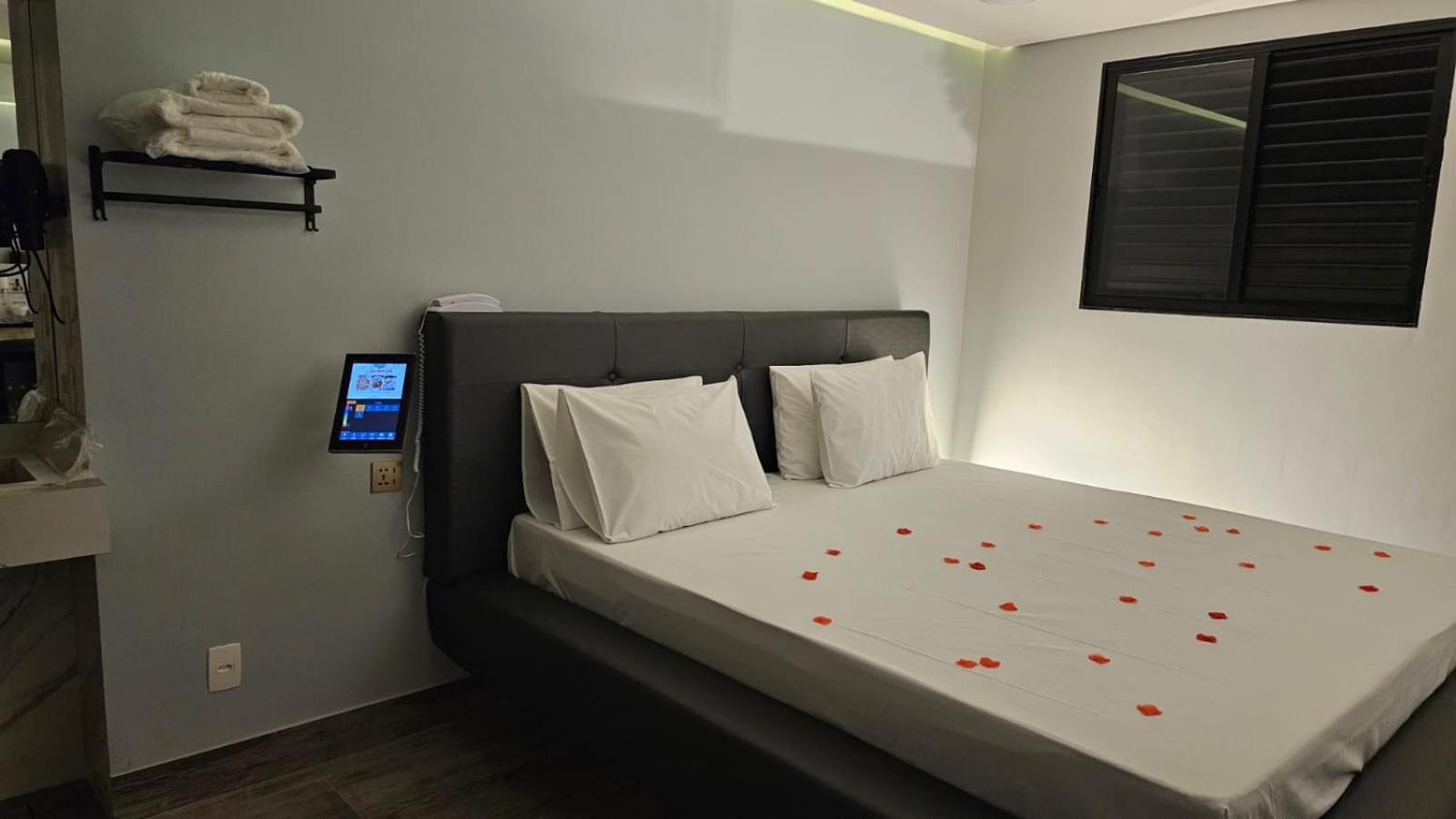 Núcleo Bandeirante A2 Suites - Hotel E Motel מראה חיצוני תמונה