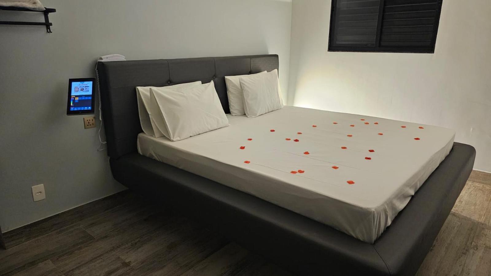 Núcleo Bandeirante A2 Suites - Hotel E Motel מראה חיצוני תמונה